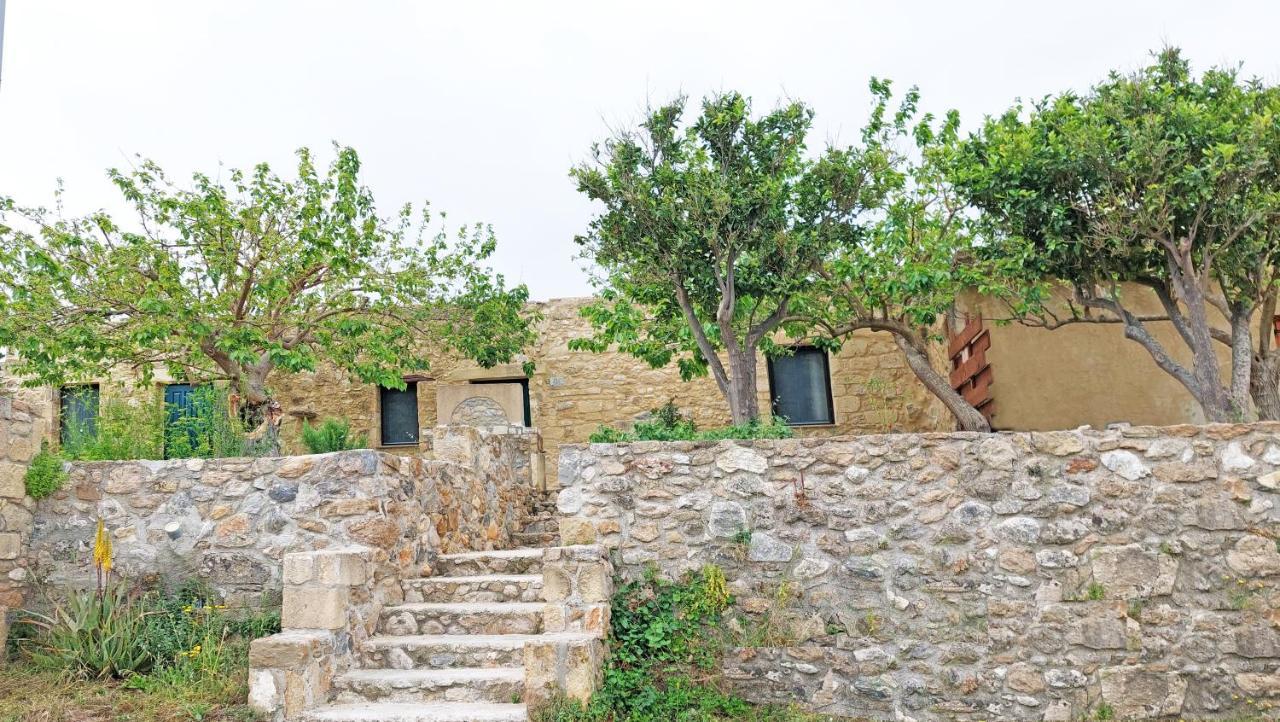 Petrakis Cretan Homes Kissamos Exterior photo