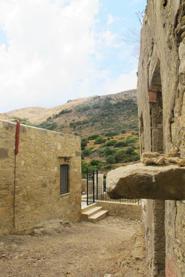 Petrakis Cretan Homes Kissamos Exterior photo