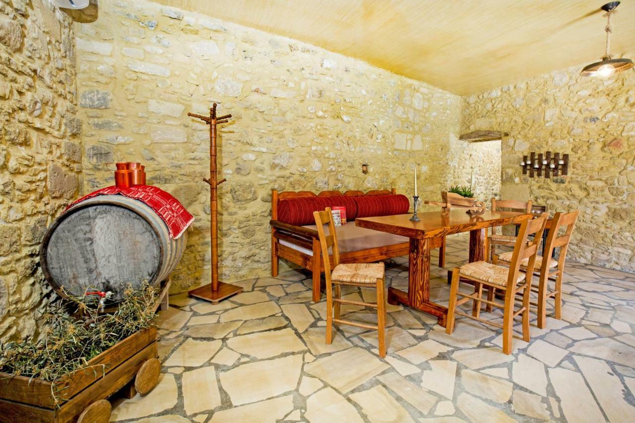 Petrakis Cretan Homes Kissamos Exterior photo
