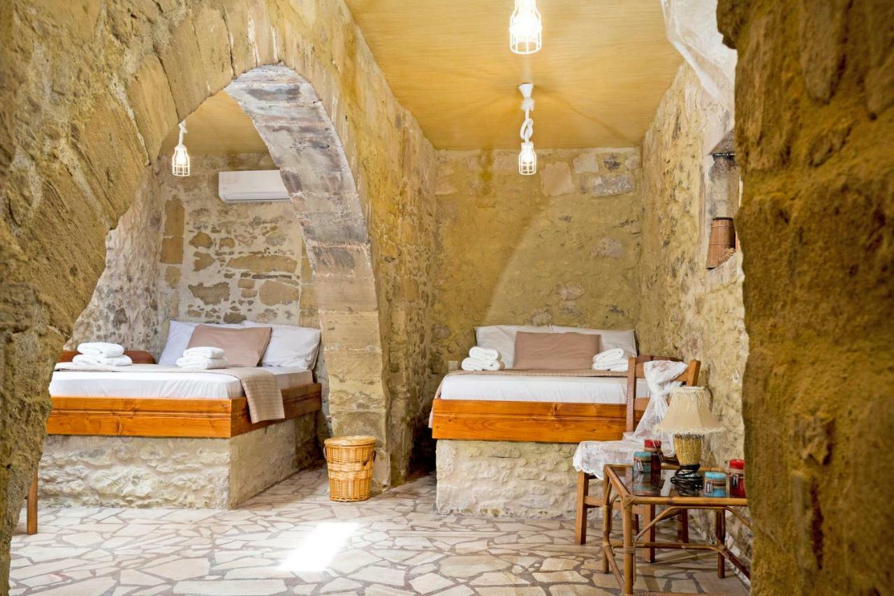 Petrakis Cretan Homes Kissamos Exterior photo