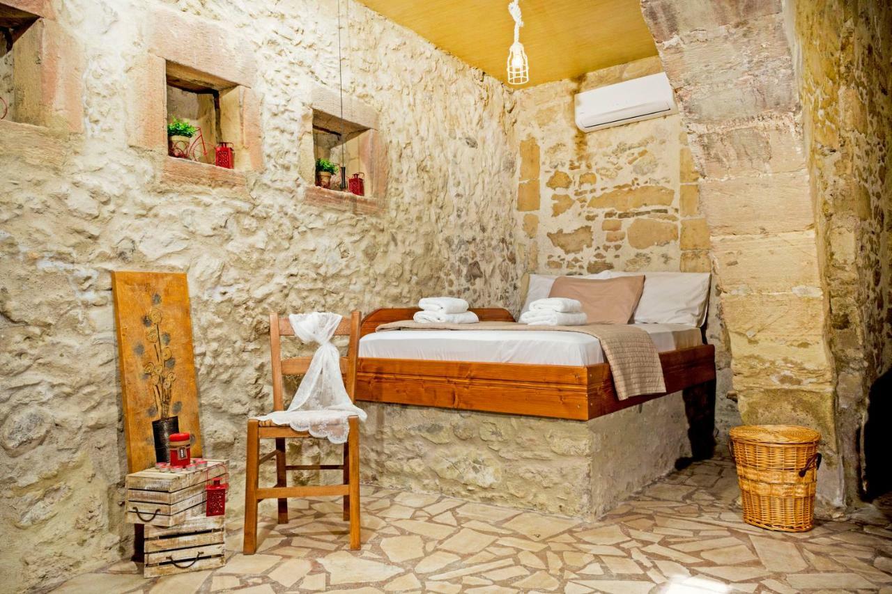 Petrakis Cretan Homes Kissamos Exterior photo