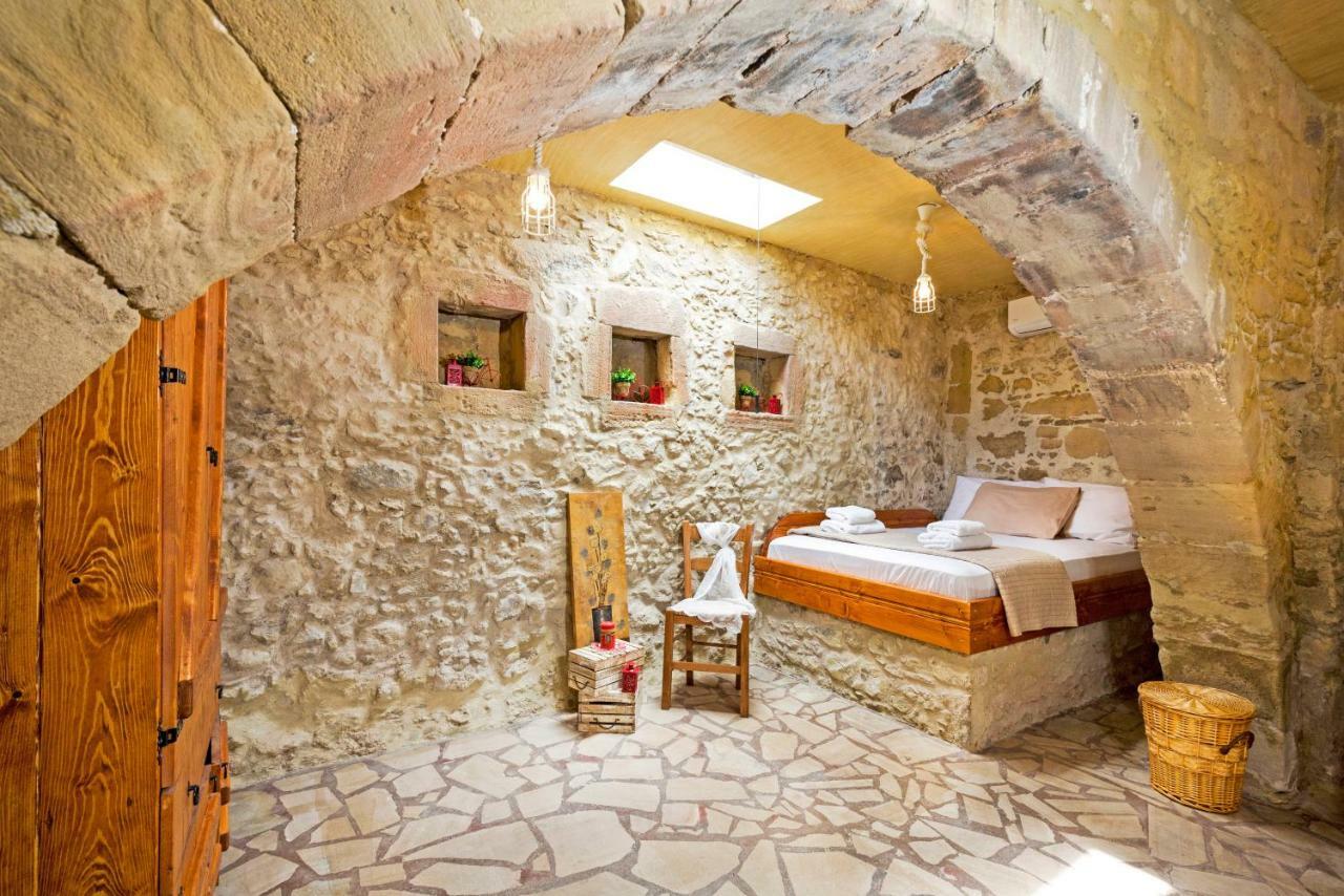 Petrakis Cretan Homes Kissamos Exterior photo