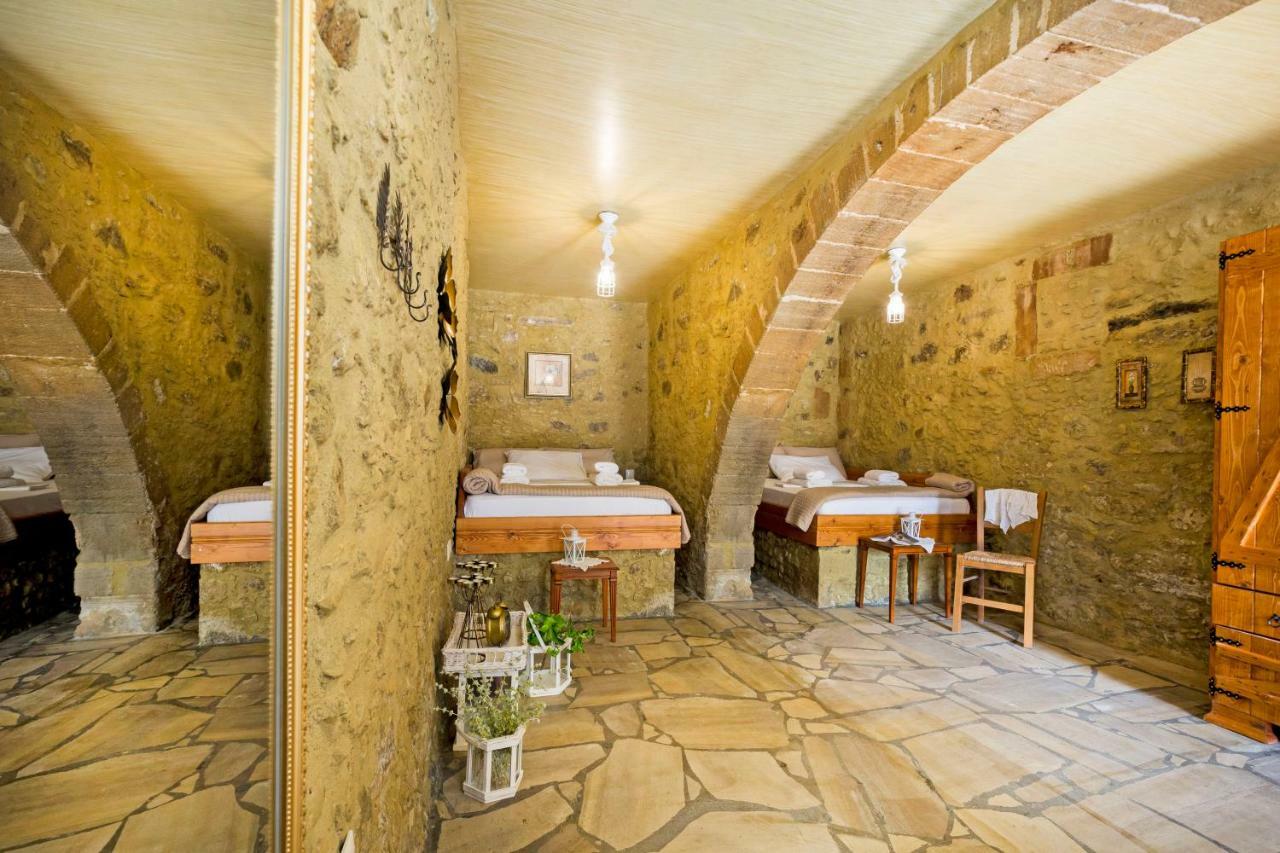 Petrakis Cretan Homes Kissamos Exterior photo